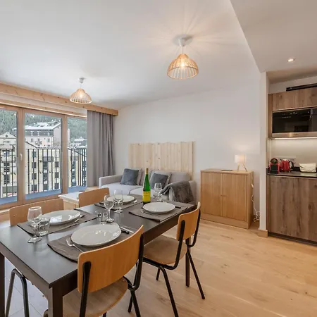 Cozy Au Centre De Avec Balcon - Fr-1-343-274