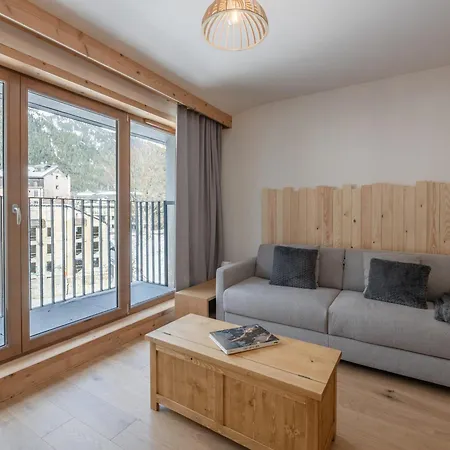 Cozy Au Centre De Avec Balcon - Fr-1-343-274