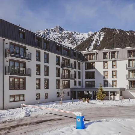 Cozy Au Centre De Avec Balcon - Fr-1-343-274 Chamonix